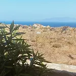 Naira Family Mykonos Tatil Evi *