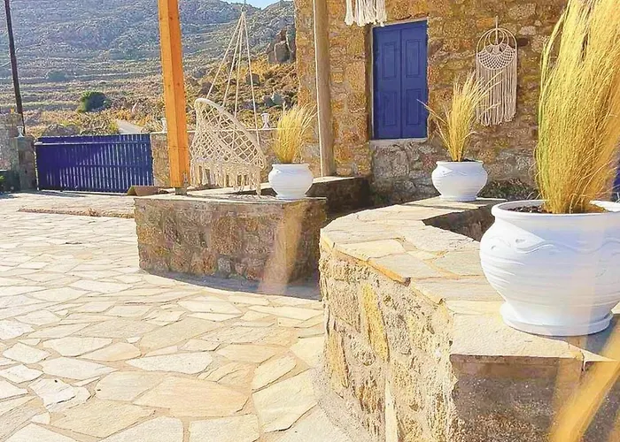 Naira Family Mykonos