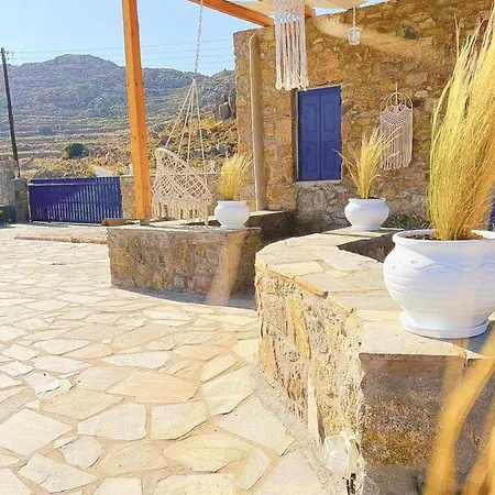 Naira Family Mykonos